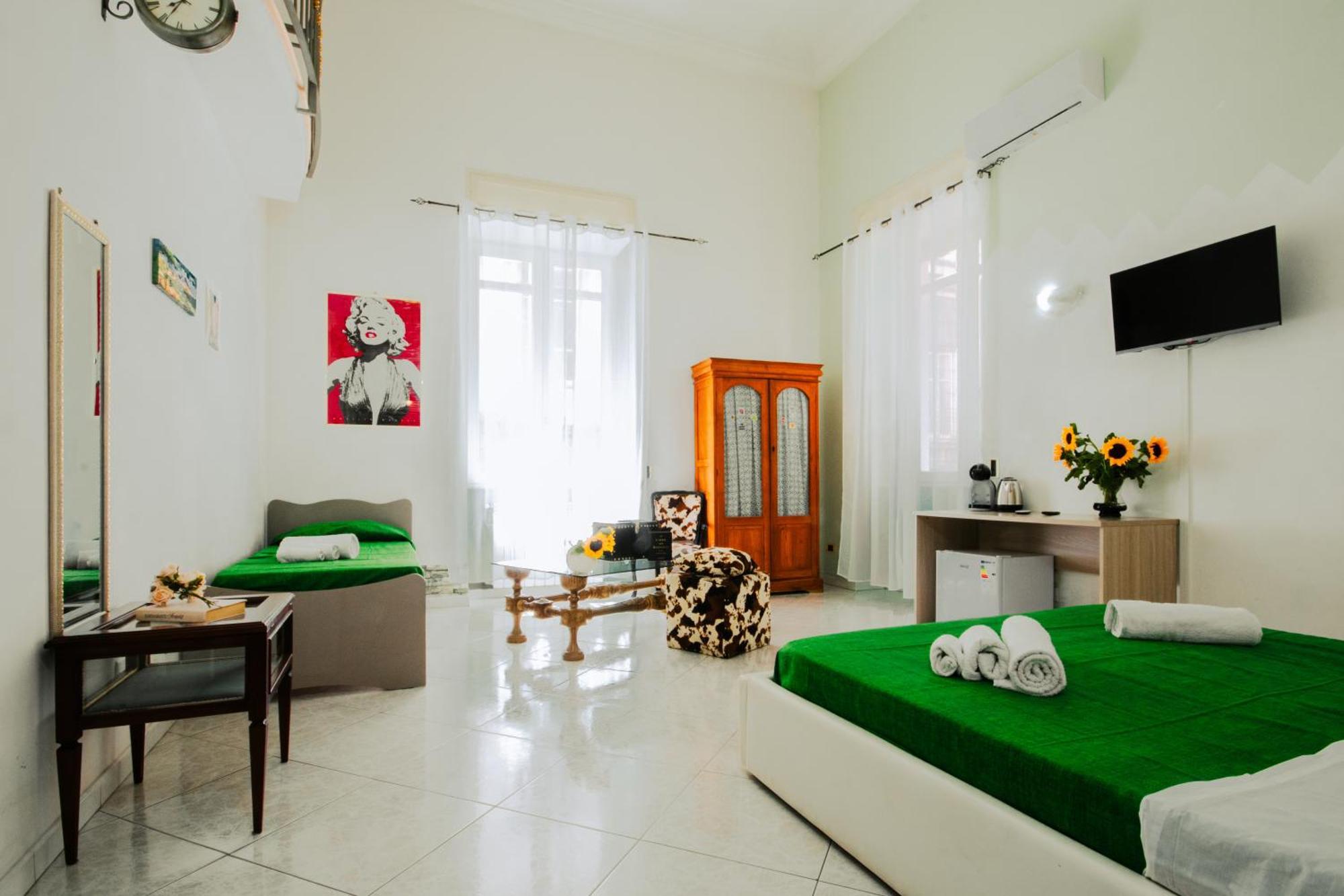Napoli Centro, Dm Suites Exteriér fotografie