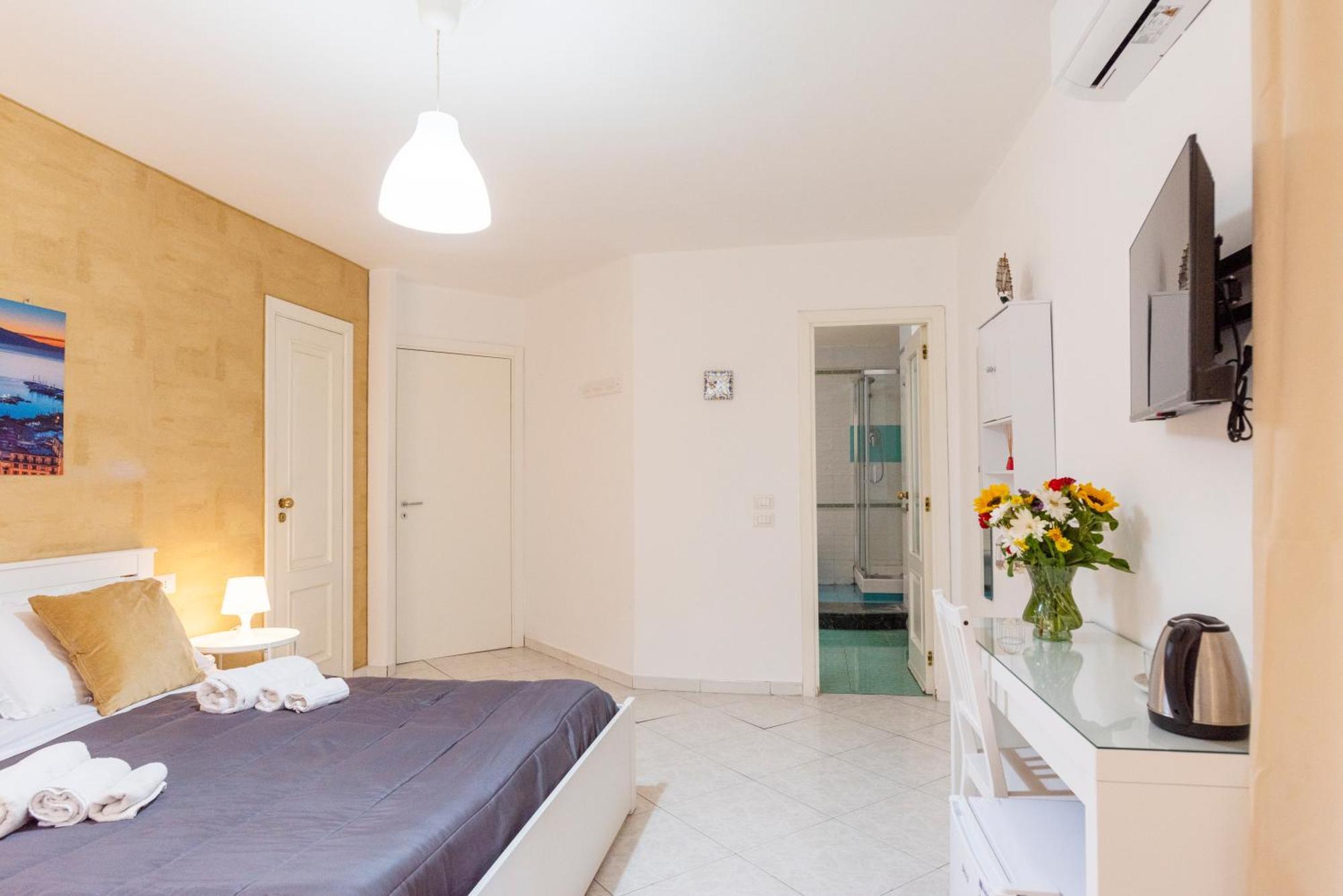 Napoli Centro, Dm Suites Exteriér fotografie